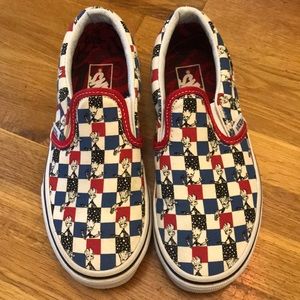 Vans Little Boys Marvel Slip on size 13